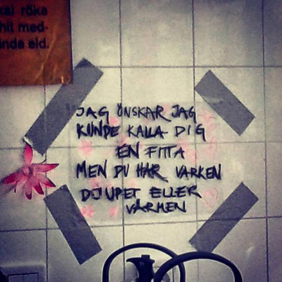 Fint skrivet på Cyklopen i Högdalen. Fotograf: Toria Victoria